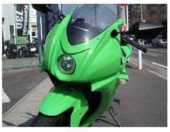 カワサキ　ニンジャ250r フロントカウル。値下げ中　タイムセール中送料込み カワサキ ニンジャ250r フロントカウル。値下げ中 タイムセール